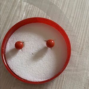Red pearl Studs